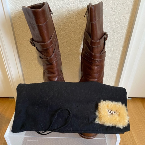 UGG Women's Caroline Boots Brown sheepskin Leather Moto Strap Heeled size 8 - Picture 12 of 12